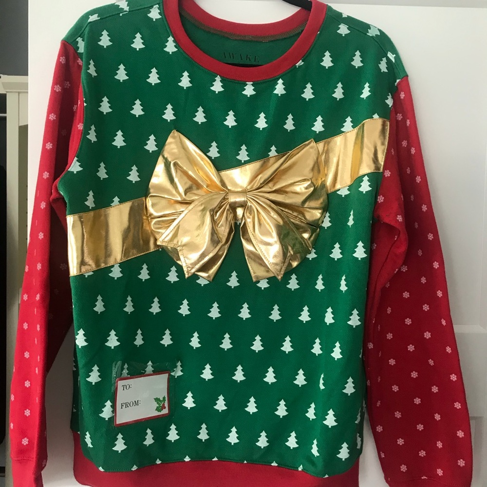 super cute christmas sweatshirt 🎄